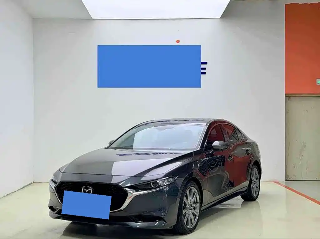 Mazda 3 Axela 2022