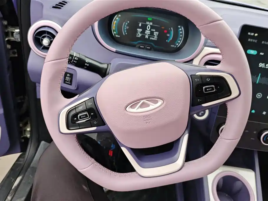 Chery QQ Little Ant 2022 — фото 15
