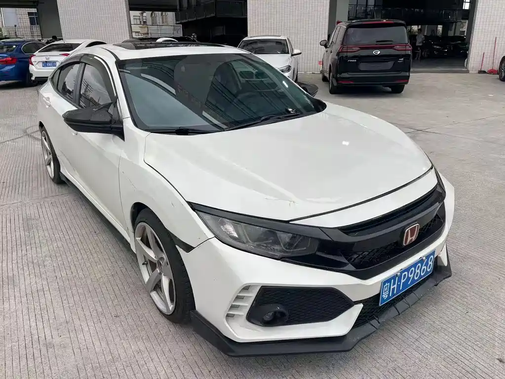 Honda Civic 2019 — фото 3