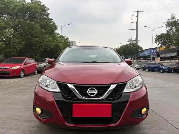 Nissan Tiida 2020
