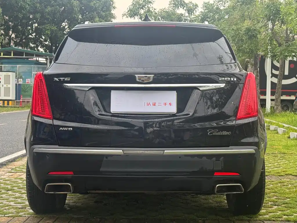 Cadillac XT5 2018 — фото 7