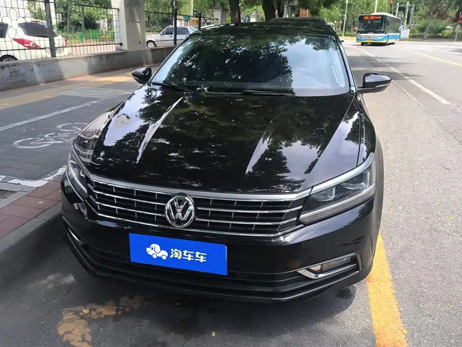 Volkswagen Passat 2017 — фото 2