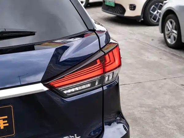 Lexus RX 2019