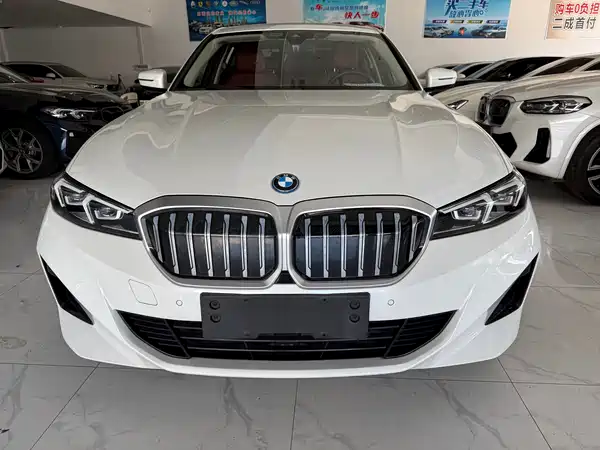 BMW i3 2023