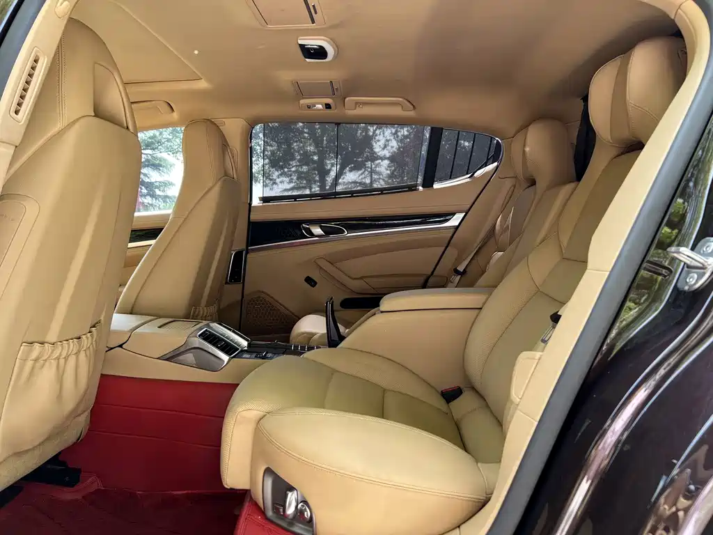 Porsche Panamera 2016 — фото 11
