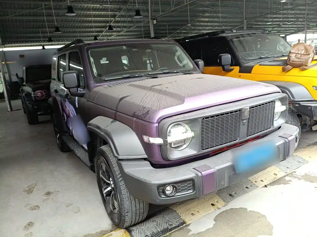 Tank 300 2022
