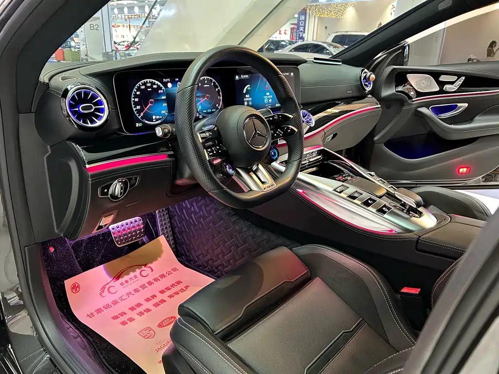 Mercedes-Benz AMG GT 2023 — фото 6