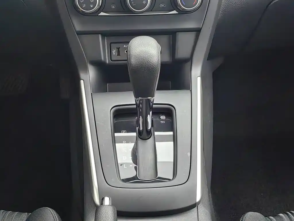 Nissan Sylphy 2024 — фото 13