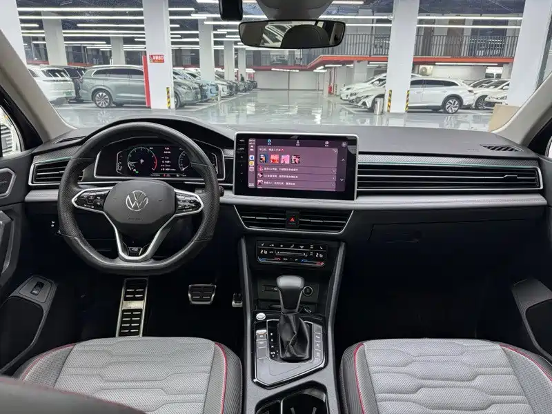 Volkswagen Tiguan L 2022