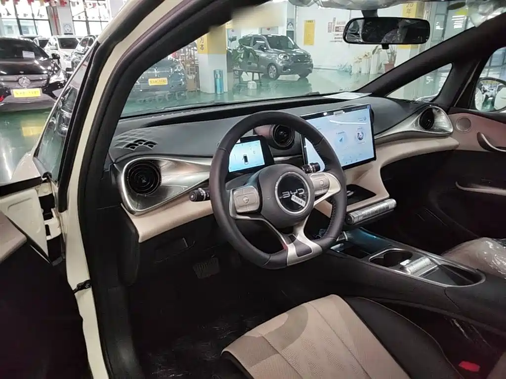 BYD Dolphin 2026 — фото 10