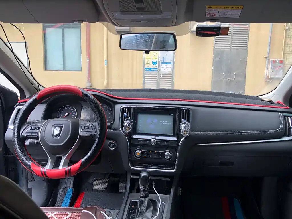 Roewe i6 Classic 2019 — фото 11