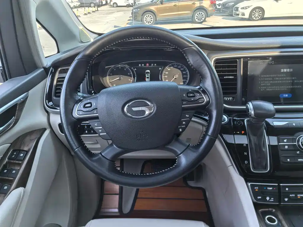 GAC Motor Trumpchi M8 2019 — фото 16