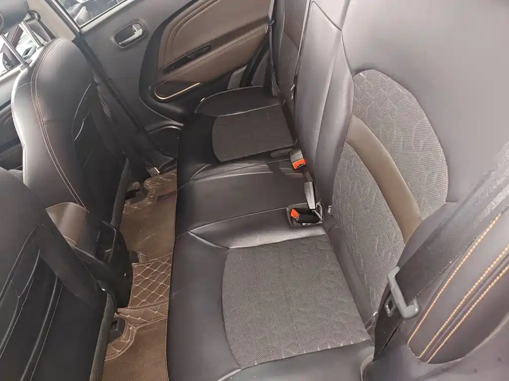 GAC Motor Trumpchi GS3 2018 — фото 13