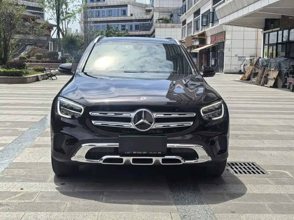 Mercedes-Benz GLC 2021