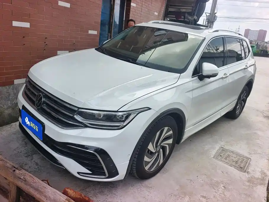 Volkswagen Tiguan L 2024