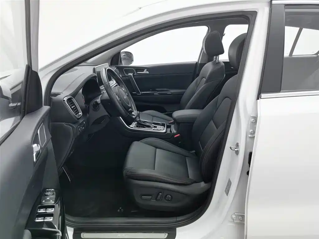 Kia KX5 2023 — фото 10