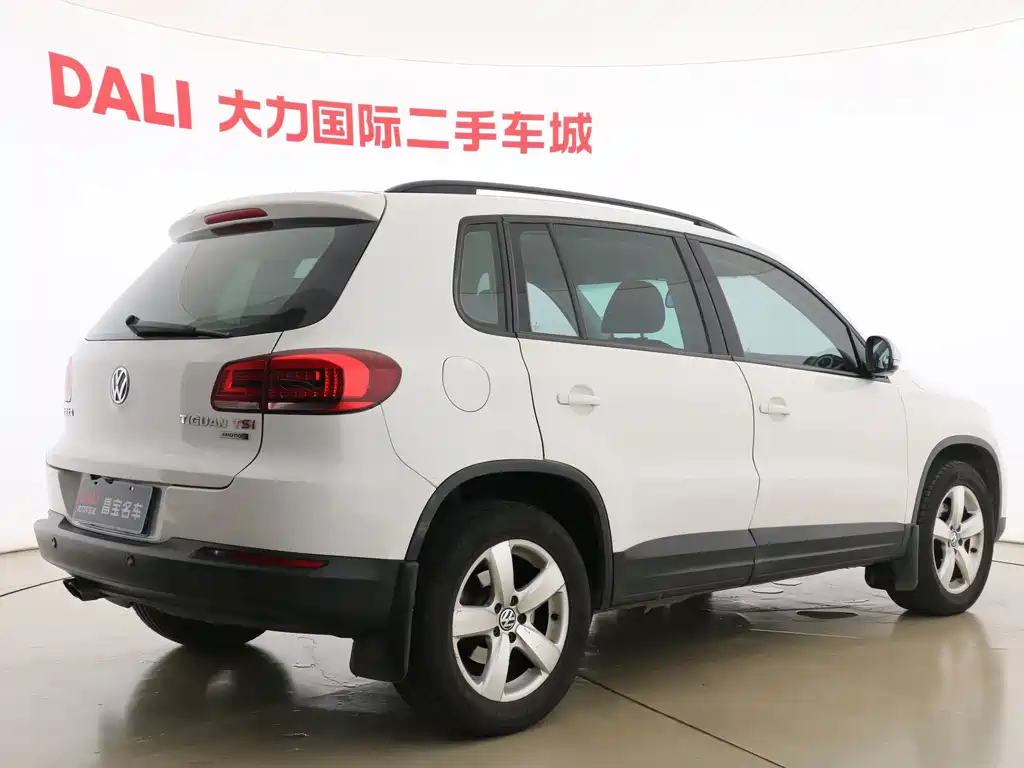 Volkswagen Tiguan 2014 — фото 19