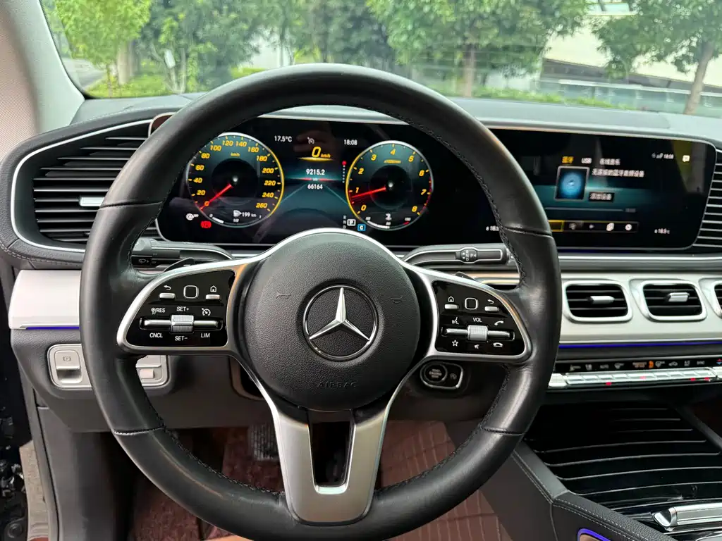 Mercedes-Benz GLE Coupe 2021 — фото 25