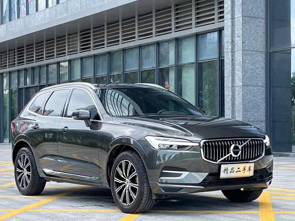 Volvo XC60 2021