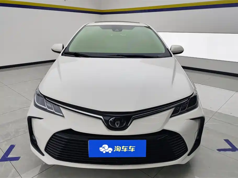 Toyota Corolla 2021 — фото 2