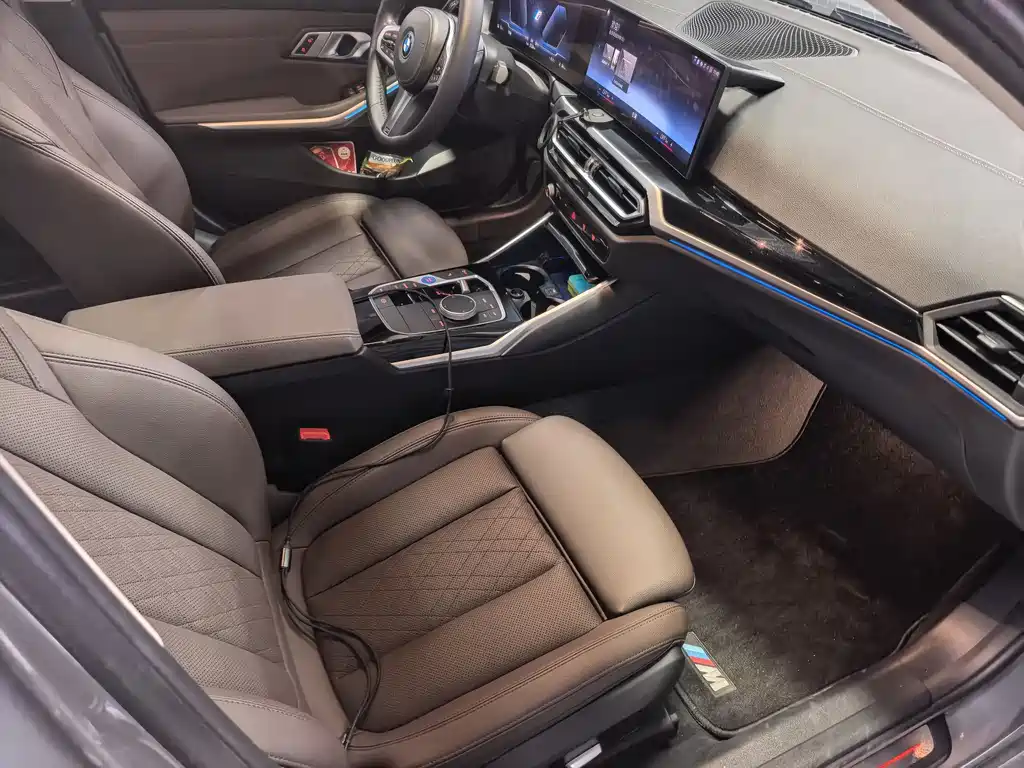 BMW i3 2022