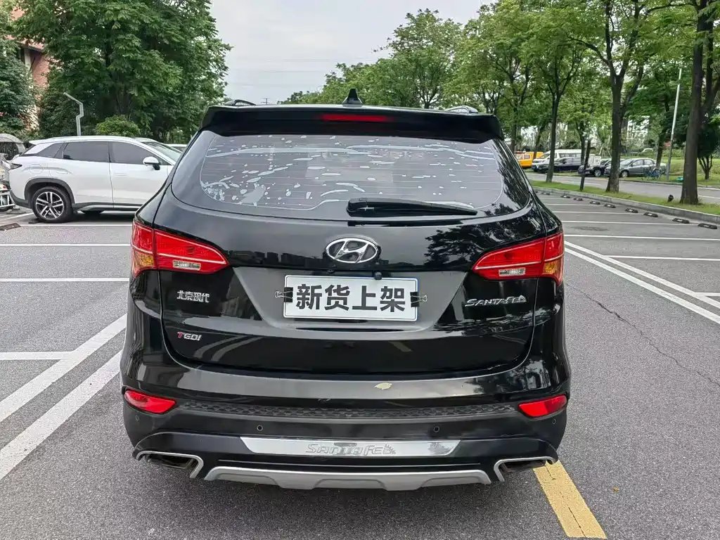 Hyundai Santa Fe 2015 — фото 8