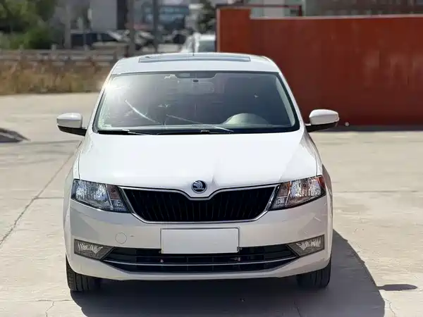 Skoda Rapid Spaceback 2018