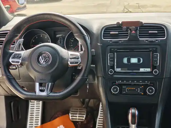 Volkswagen Golf GTI 2013