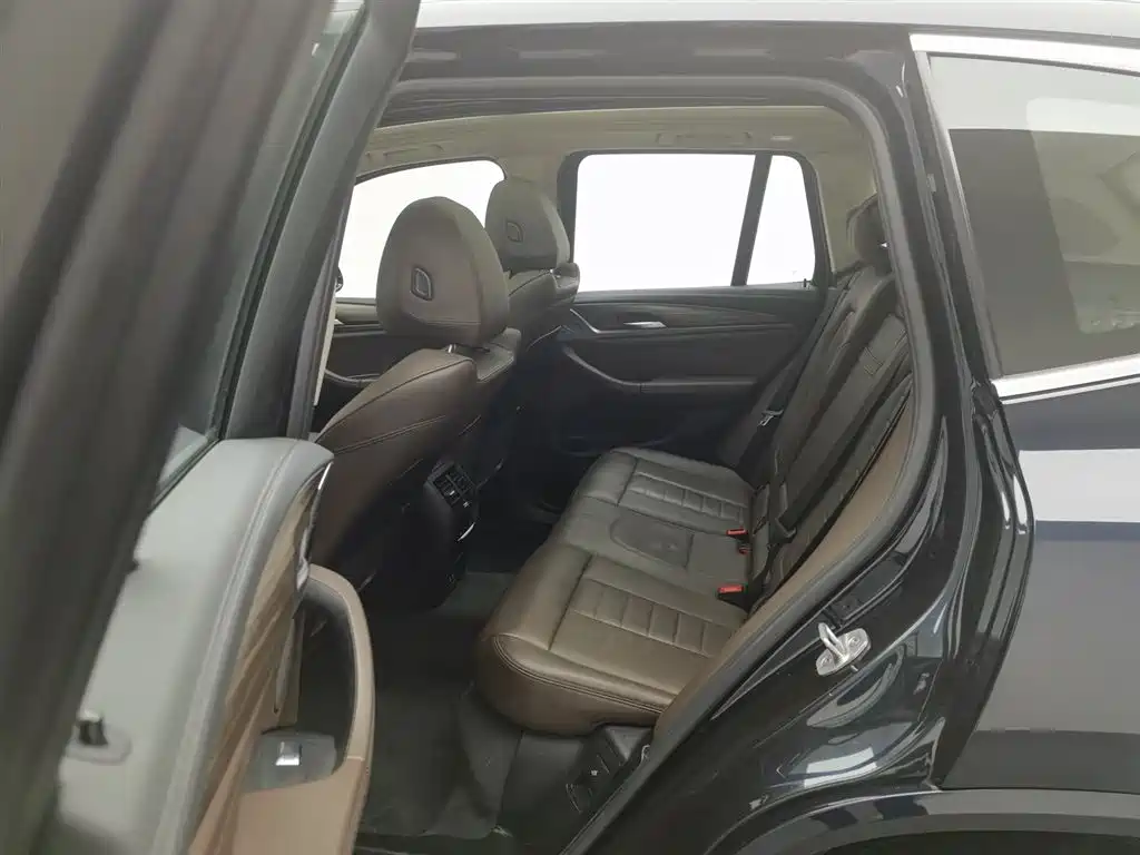BMW X3 2021 — фото 15