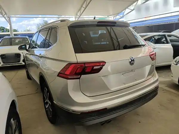 Volkswagen Tiguan L 2019
