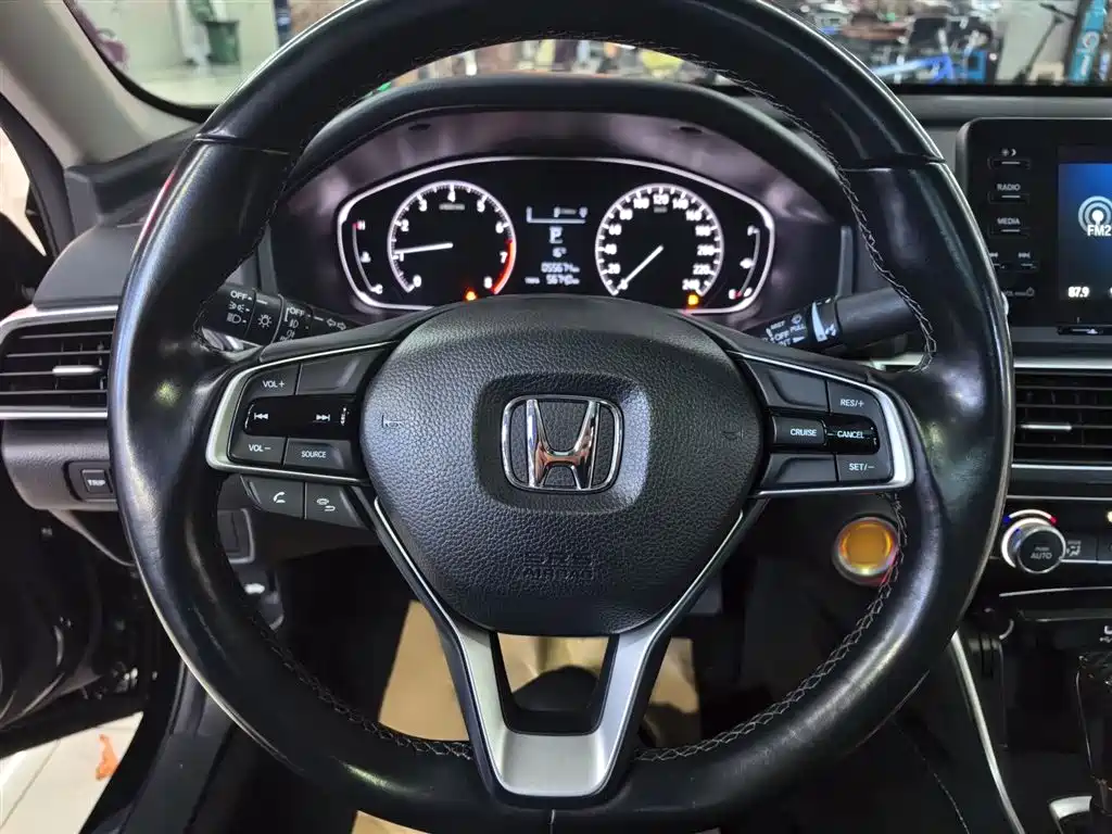 Honda Inspire 2021 — фото 4