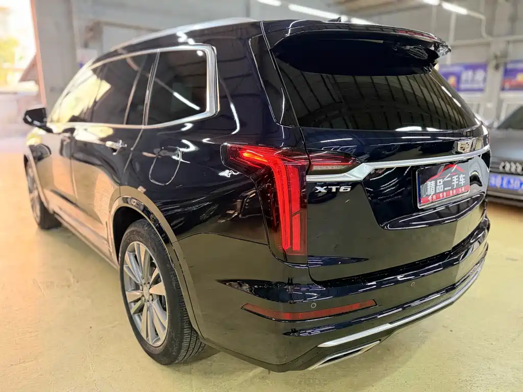 Cadillac XT6 2021 — фото 29