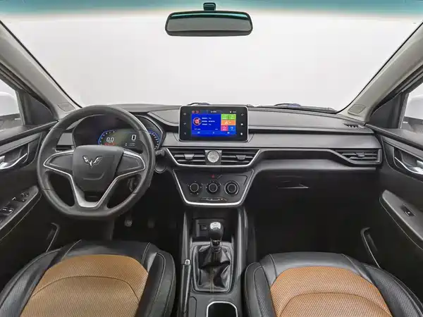 Wuling Hongguang S3 2018