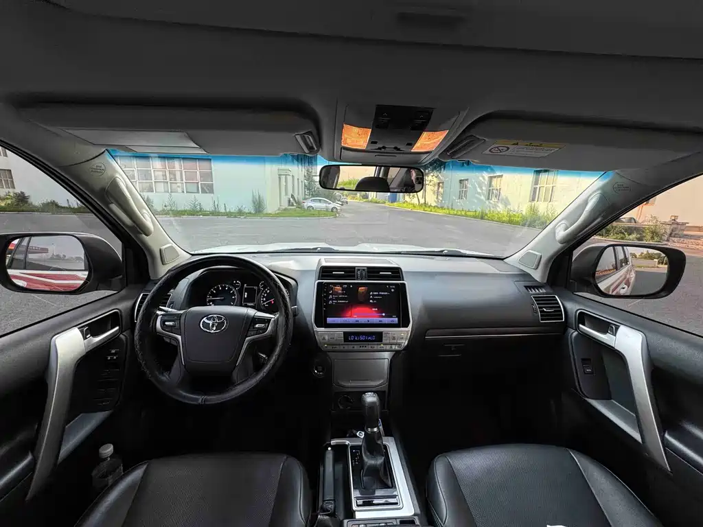 Toyota Prado 2019