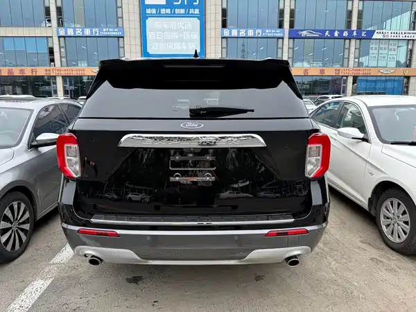 Ford Explorer 2022