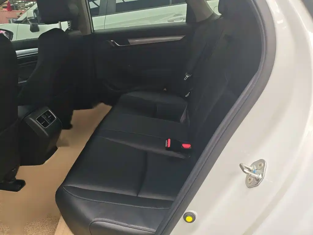 Honda Accord 2021 — фото 14