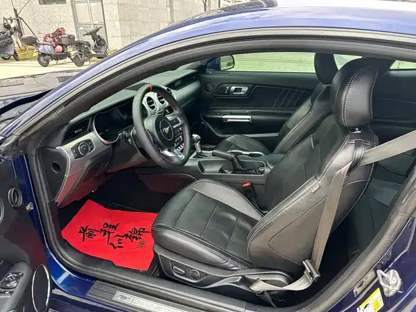 Ford Mustang 2019