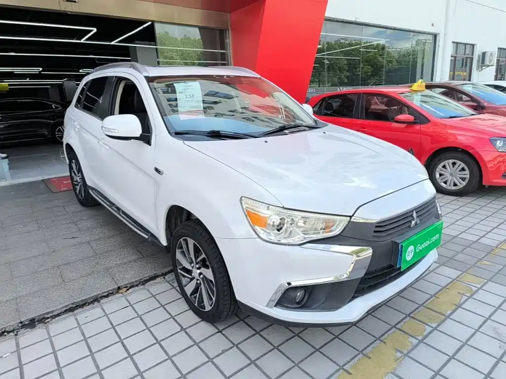 Mitsubishi Jinxuan ASX 2017 — фото 4