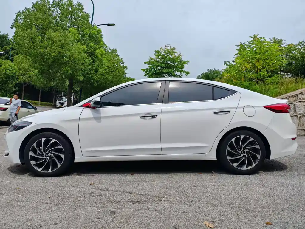 Hyundai Celesta 2019 — фото 5