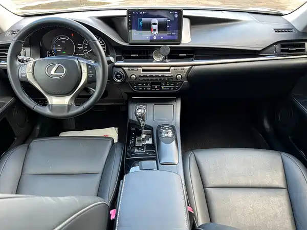 Lexus ES 2014