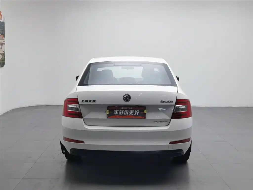 Skoda Octavia 2016 — фото 4