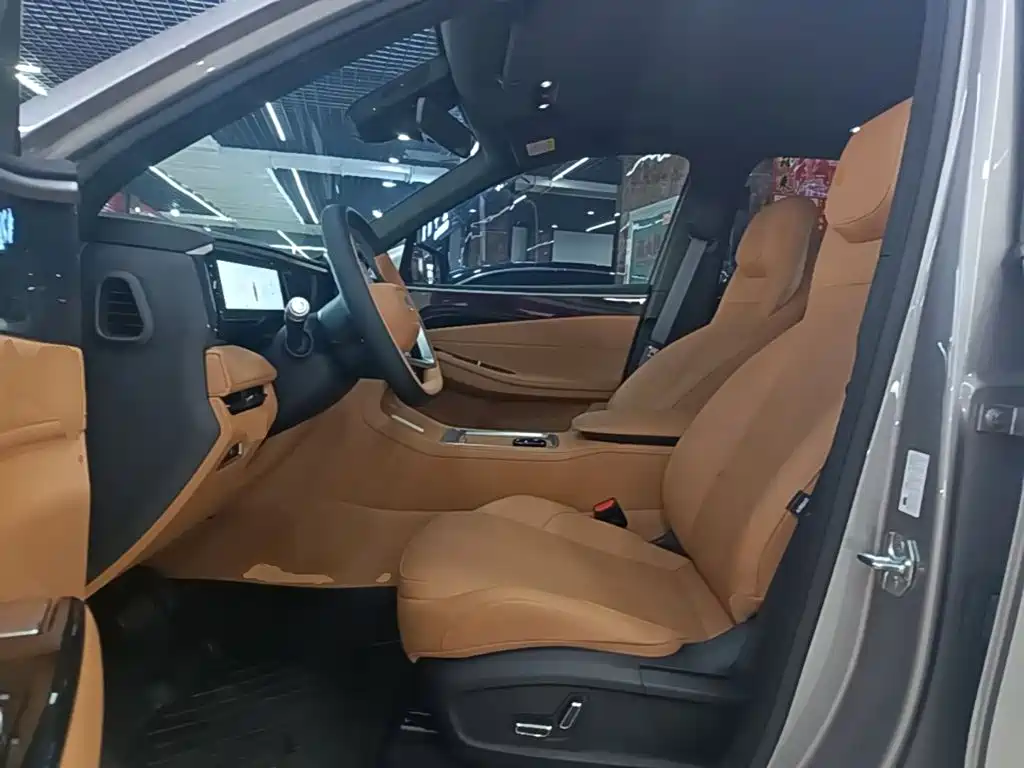 Geely Galaxy L7 2026 — фото 15