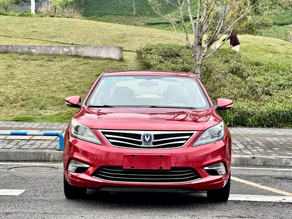 Changan Eado 2015