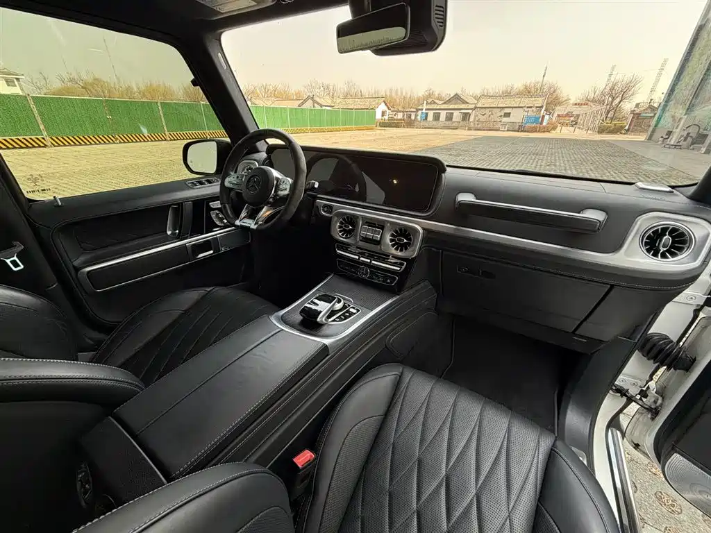 Mercedes-Benz G-Class AMG 2020 — фото 38