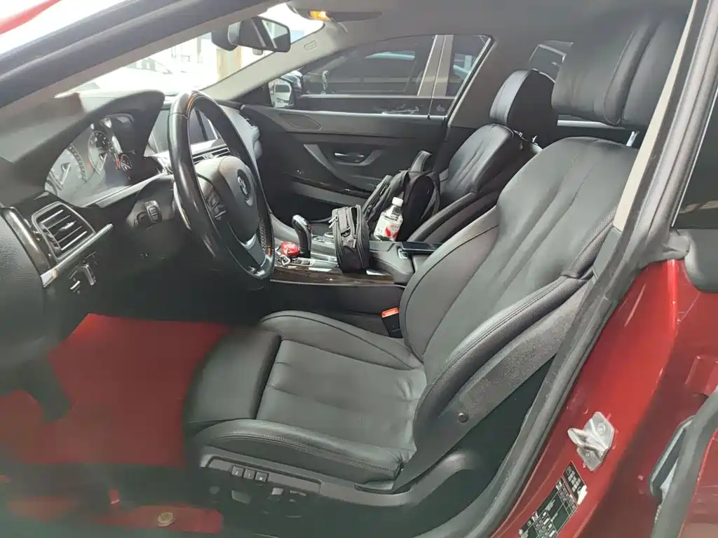 BMW 6 Series 2014 — фото 11