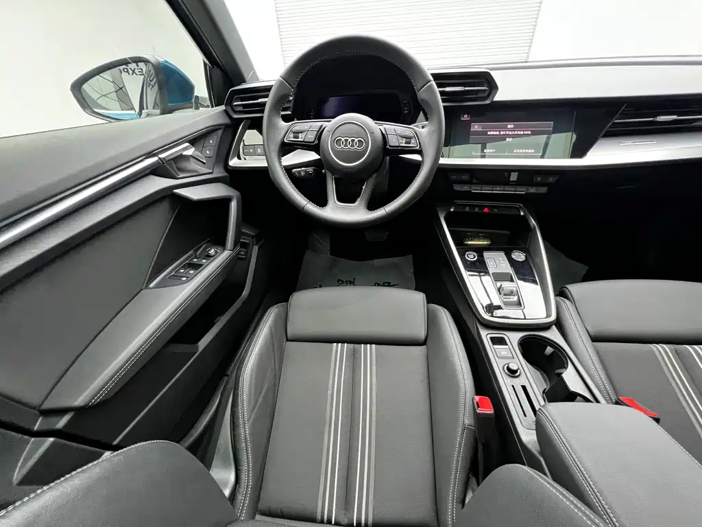 Audi A3 2021 — фото 14