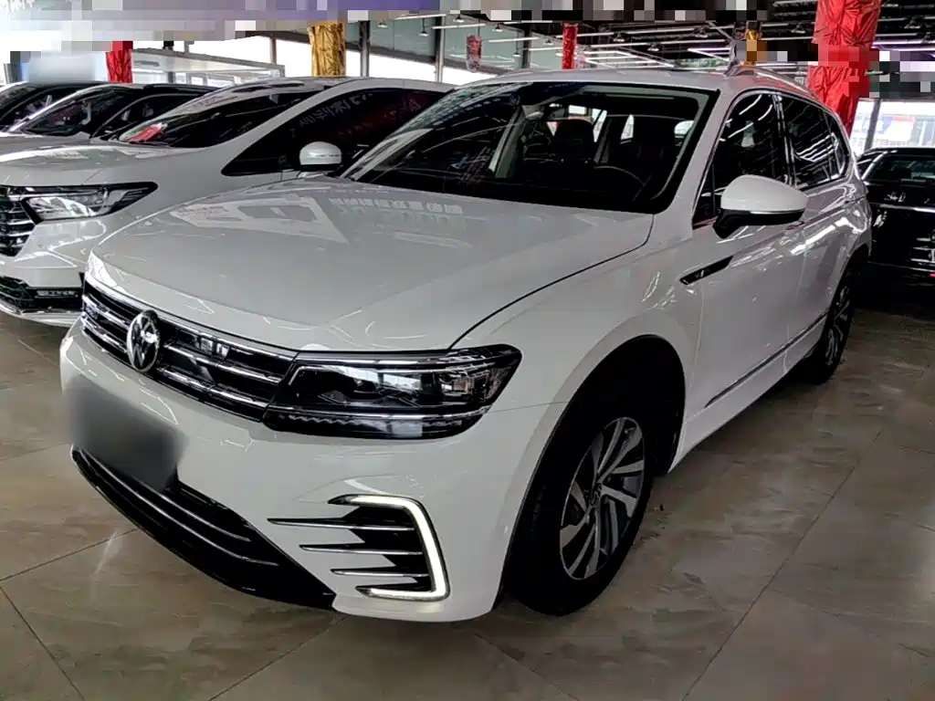 Volkswagen Tiguan L PHEV 2021
