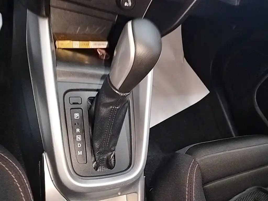 Suzuki Vitara 2016 — фото 14