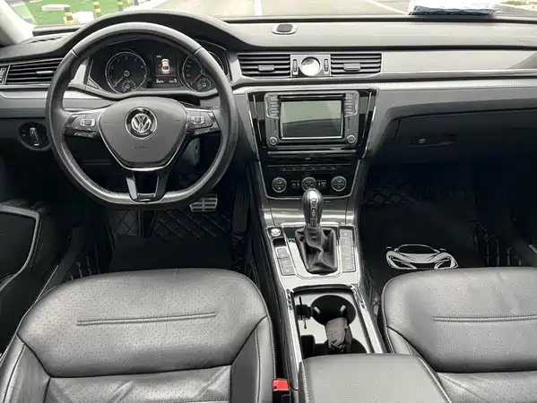 Volkswagen Passat 2018