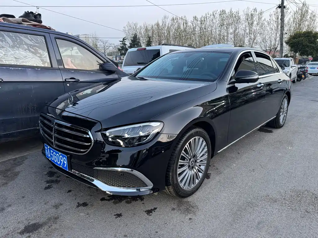 Mercedes-Benz E-Class 2023 — фото 2